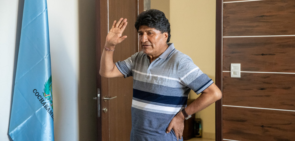 Dos mil personas con estacas, escudos y lanzas protegen el último fortín de Evo Morales