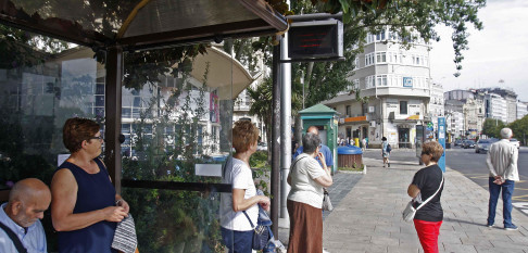 Hace 25 años | Las paradas de bus tendrán paneles con información en tiempo real