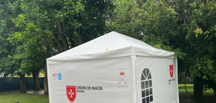 El 061 de Galicia y la Orden de Malta refuerzan la asistencia sanitaria a peregrinos en la Catedral de Santiago