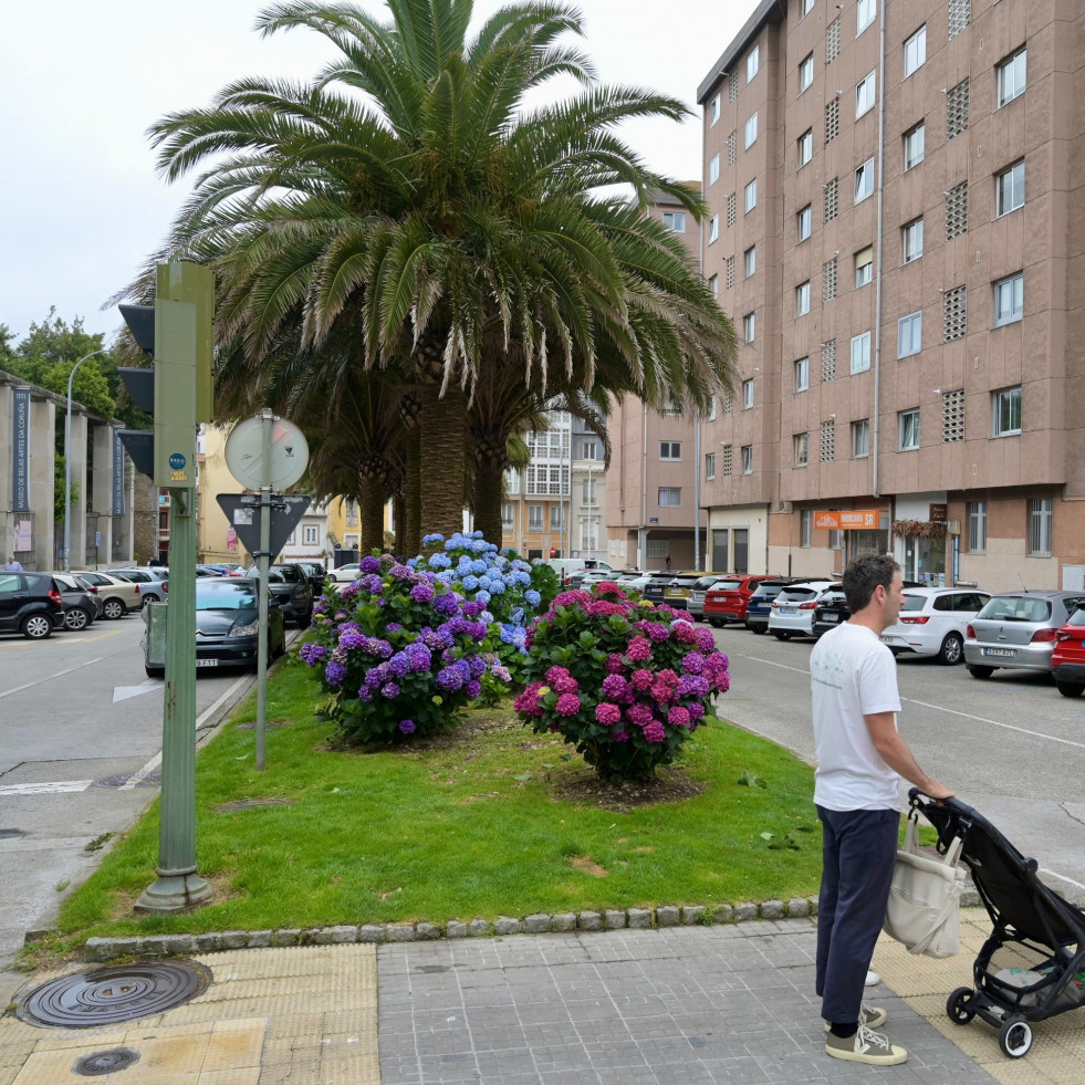 Los pisos turísticos cerrados en A Coruña desafían al Ayuntamiento y reabren en Airbnb