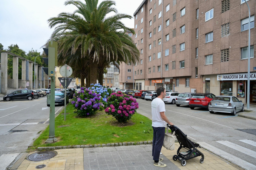 Los pisos turísticos cerrados en A Coruña desafían al Ayuntamiento y reabren en Airbnb