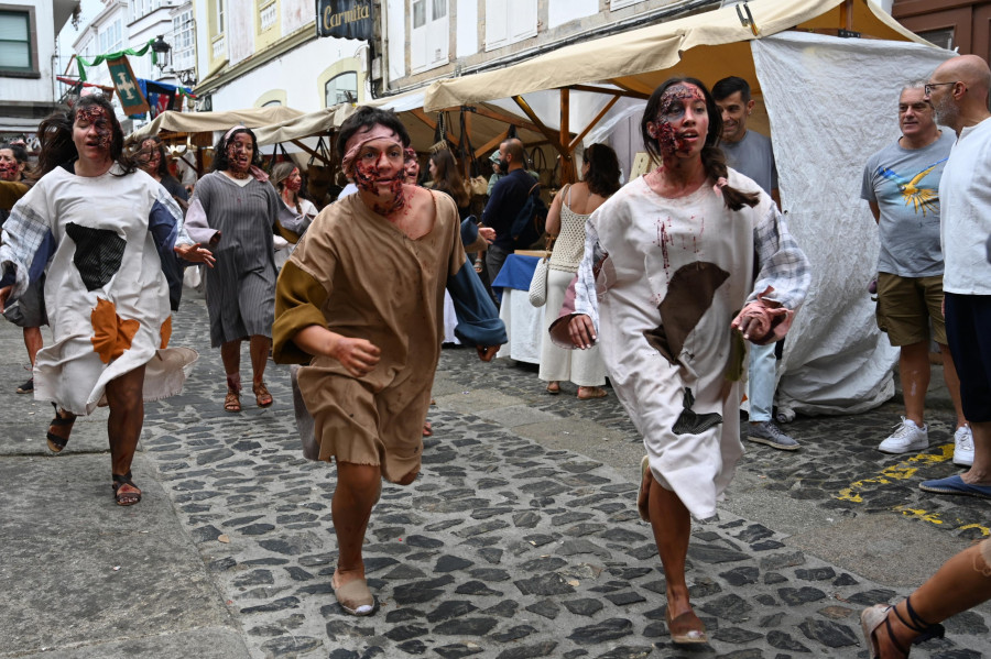 “Fóraaaaa, fóraaa... de Betanzos!”
