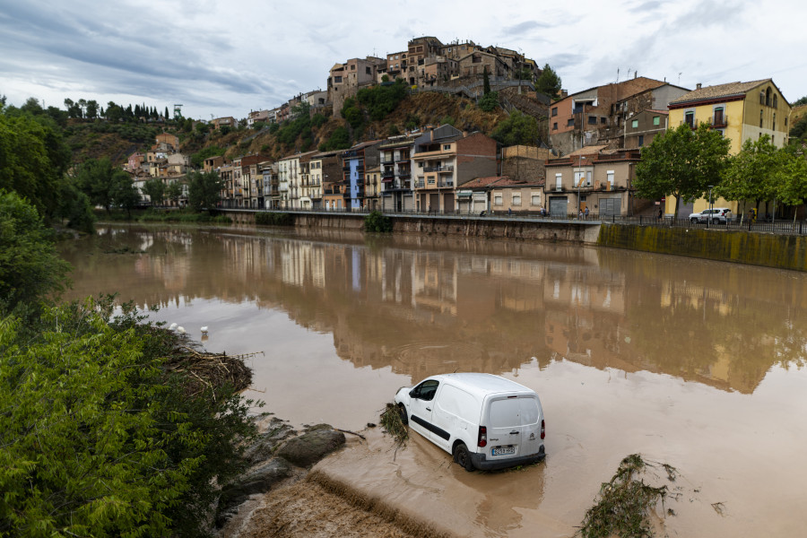 Cataluña y Aragón recuperan poco a poco  la normalidad y se suspende la búsqueda de dos desaparecidos