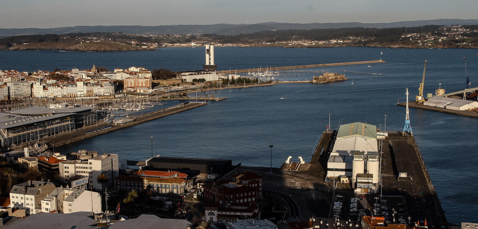 Las razones que lastran al ferri A Coruña-Oleiros: dudosa rentabilidad y sin muelles