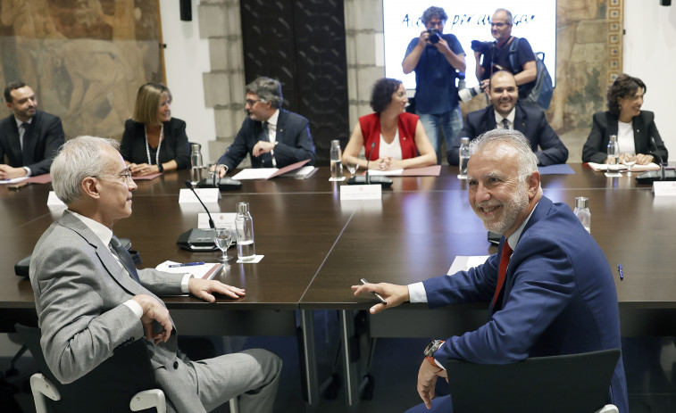 La oposición y García-Page arremeten contra el pacto de financiación singular para Cataluña