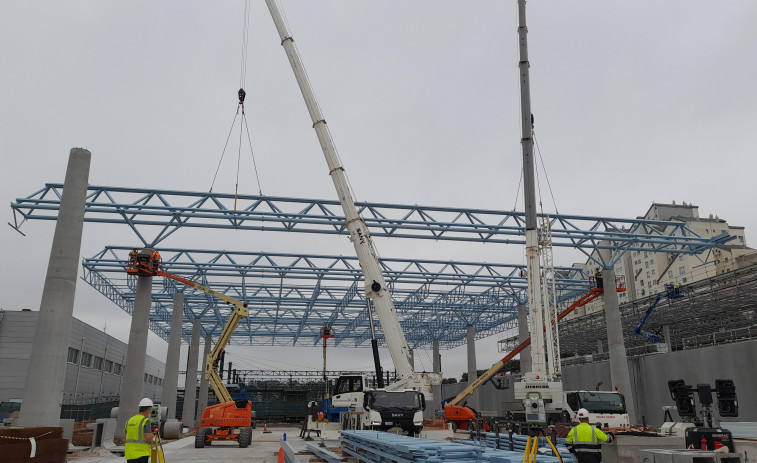 La gran marquesina que marcará la imagen de la intermodal ya está en marcha