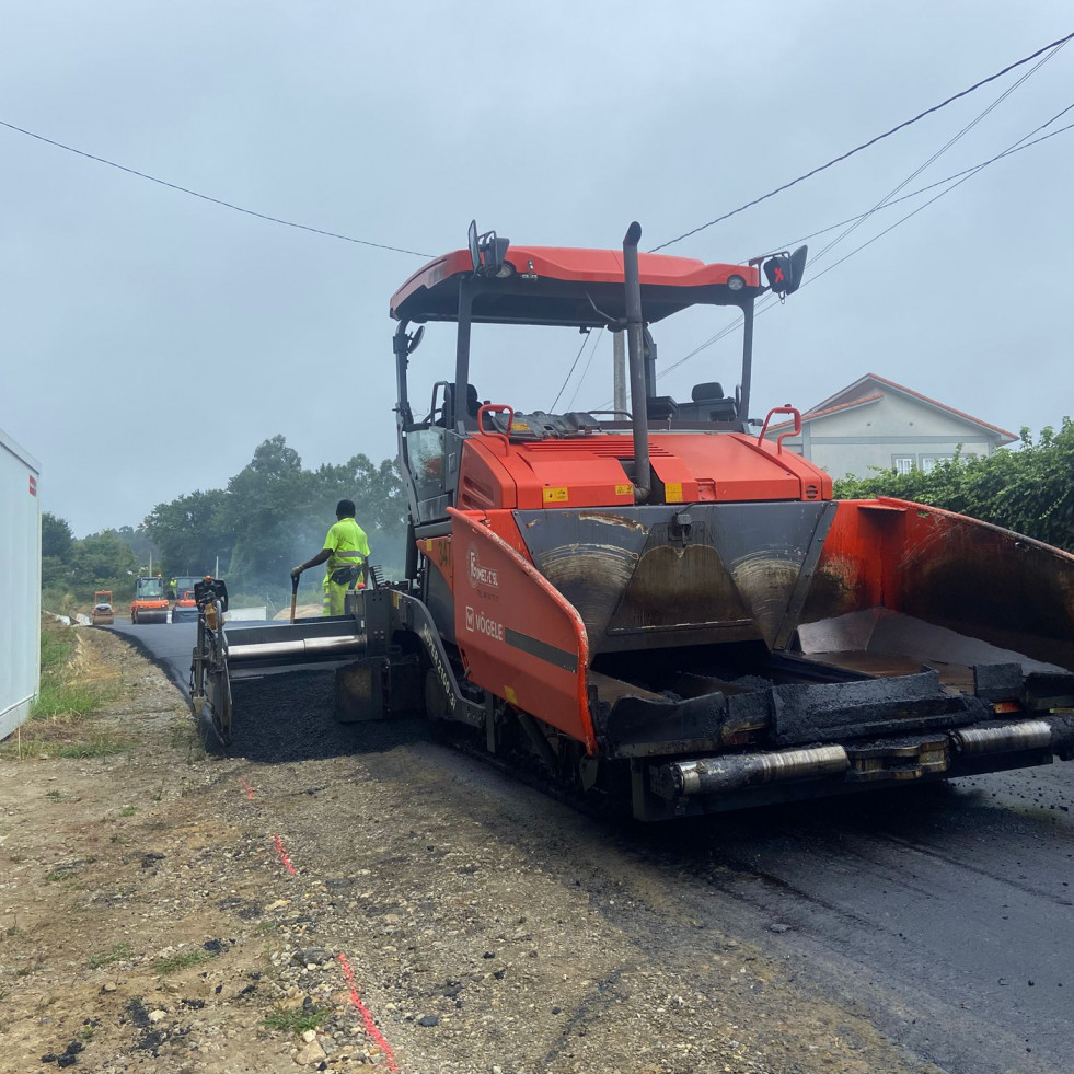 Cortes de tráfico en Oleiros por obras de pavimentación