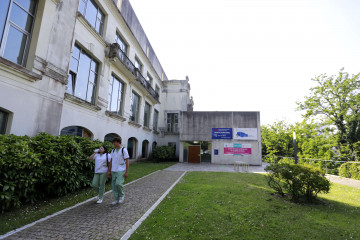 Facultad de Ciencias de la Salud en el campus de Oza de la Universidad de  A Coruña @ Patricia G. Fraga