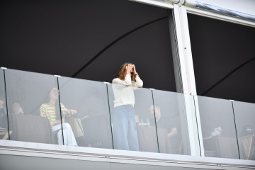 Marta Ortega se lamenta por el error en último salto de Elwikke @Lucía Méndez