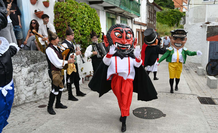 Os Castros, Feáns y As Xubias sacaron pecho por las fiestas de barrio