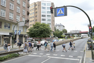 Paso de peatones a la entrada de Alfonso Molina @ Javier Alborés