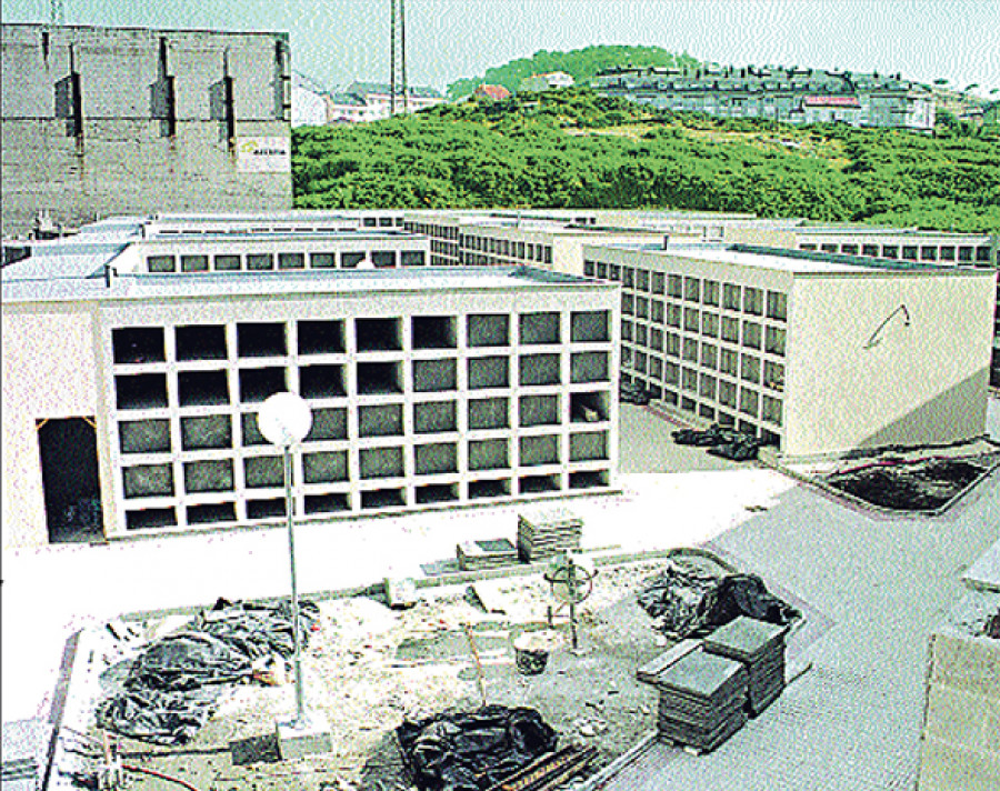 Hace 25 años | Sorteados los 1.792 nichos del nuevo cementerio de San Pedro de Visma