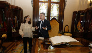Nueva batalla entre A Coruña y Santiago por la formación en Medicina: Inés Rey se opone a que el Chuac se adscriba a la USC