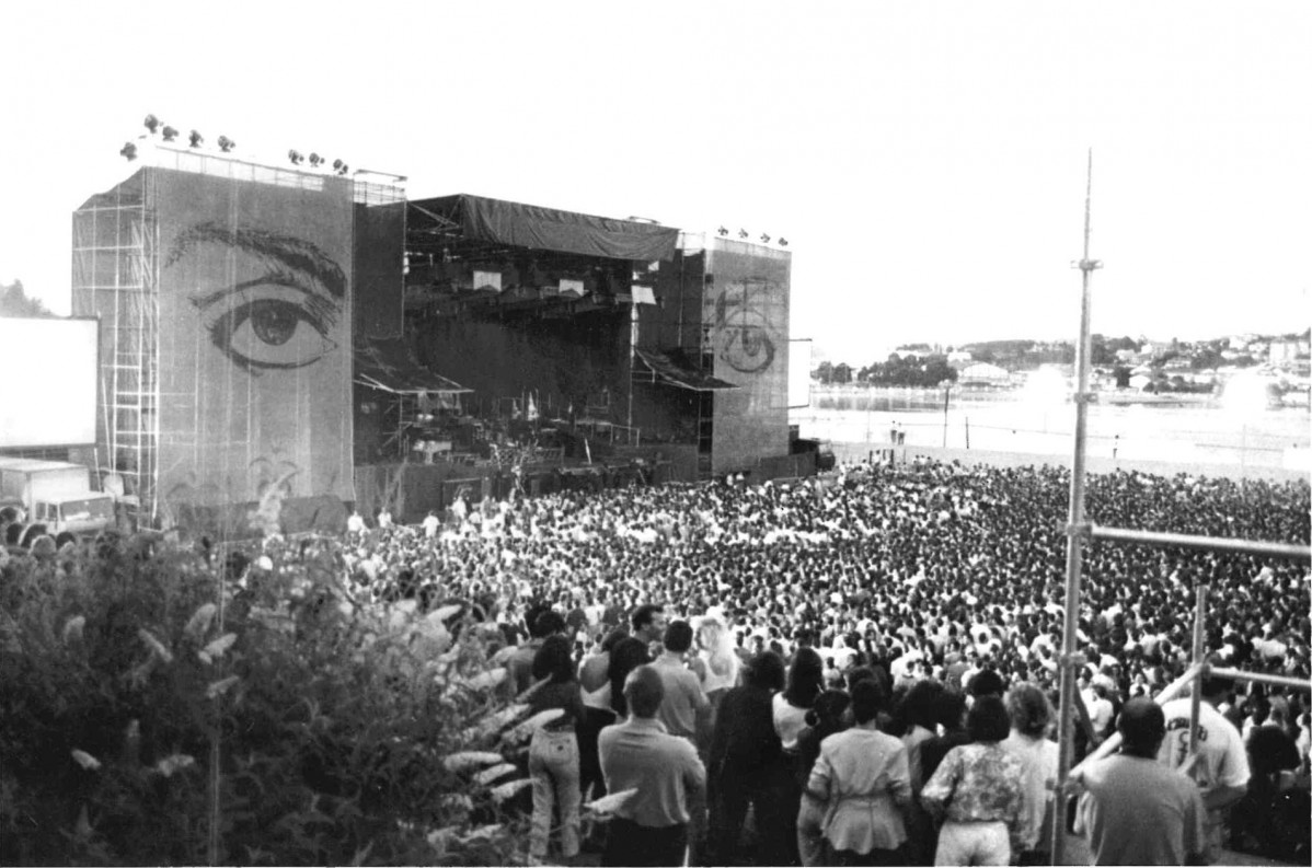 Concierto prince 29 julio 1990 Escenario y publico santa maria mar