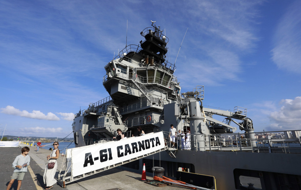 El buque ‘Carnota’ abre sus puertas  en A Coruña
