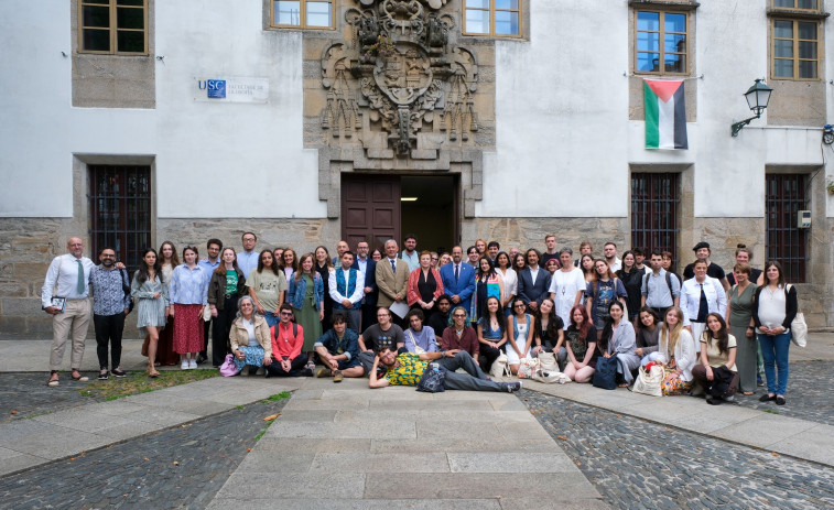 Clausúranse en Compostela os XXXV Cursos “Galego sen fronteiras” con alumnado de 20 países