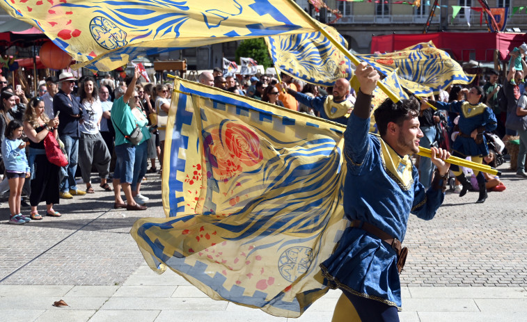 La Feira das Marabillas lleva a A Coruña hasta la época medieval