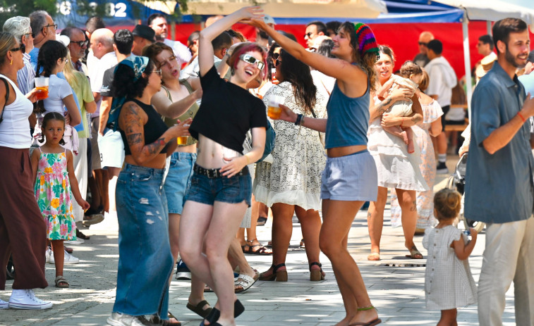 Con calor y sabor a mar: así celebró la comarca sus tres días más ‘trouleiros’