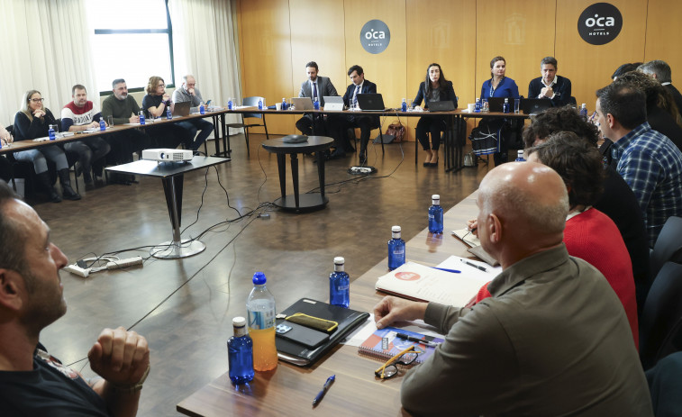 Pescanova y los sindicatos acuerdan una reducción de jornada y un aumento de los salarios