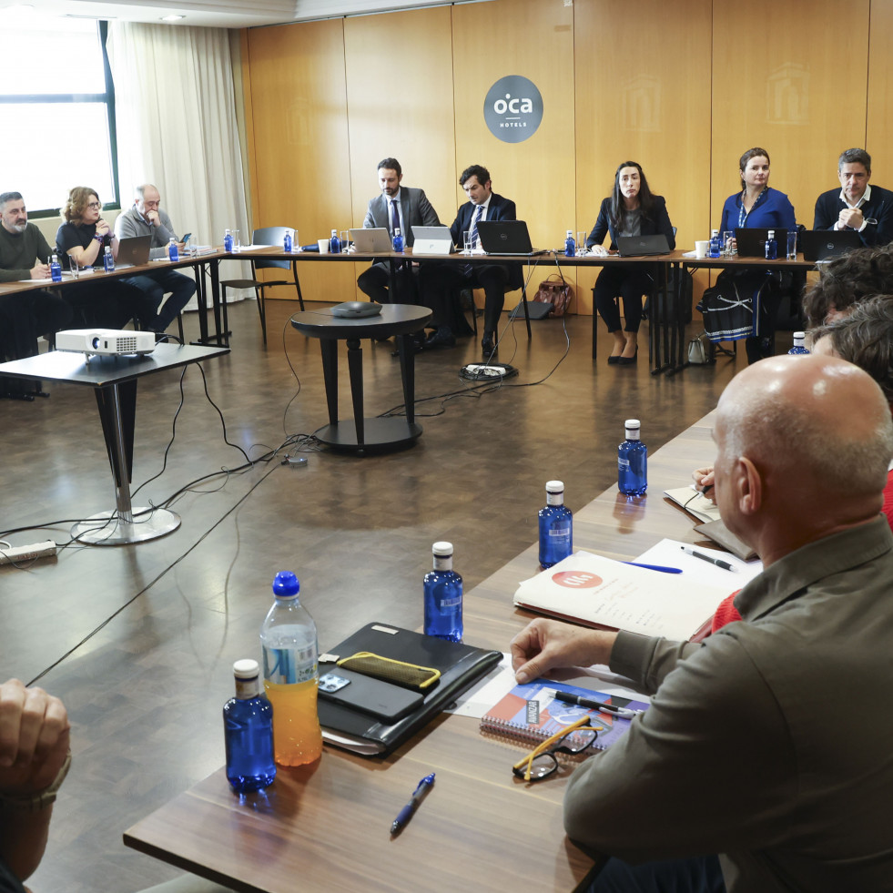 Pescanova y los sindicatos acuerdan una reducción de jornada y un aumento de los salarios