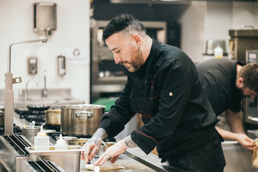 Makkan Sunset 2025: el chef Miguel F. Vidal vuelve a Galicia por una noche para firmar una cena irrepetible