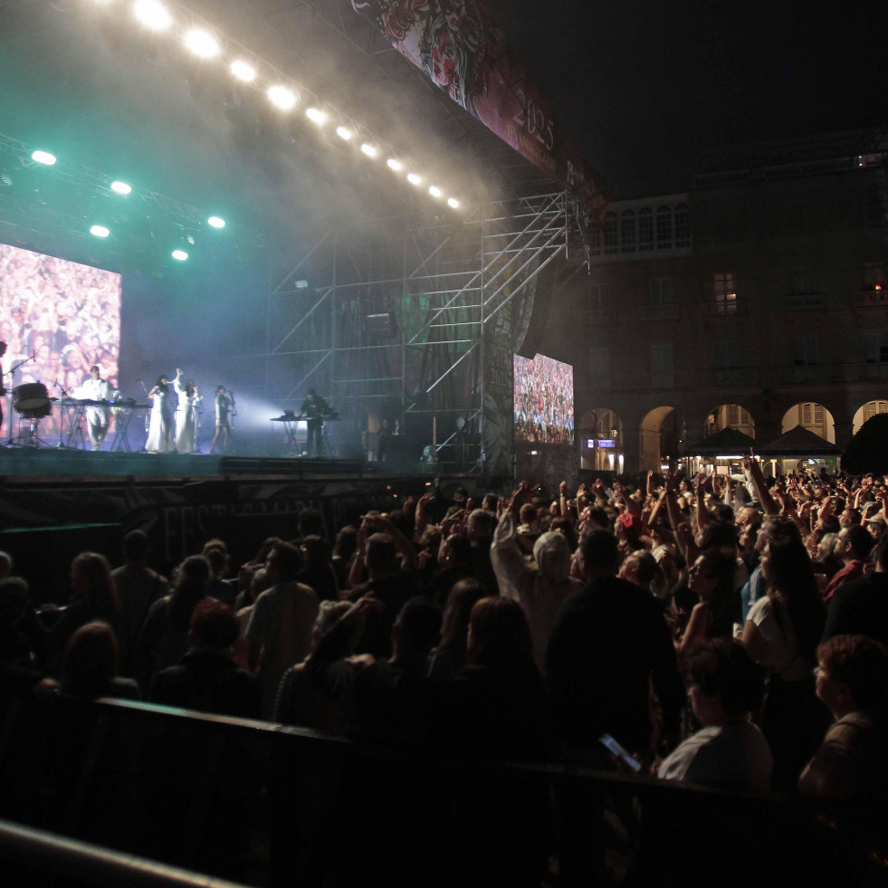 Estas son las fiestas del fin de semana en A Coruña y su área: de María Pita al San Roque de Sada