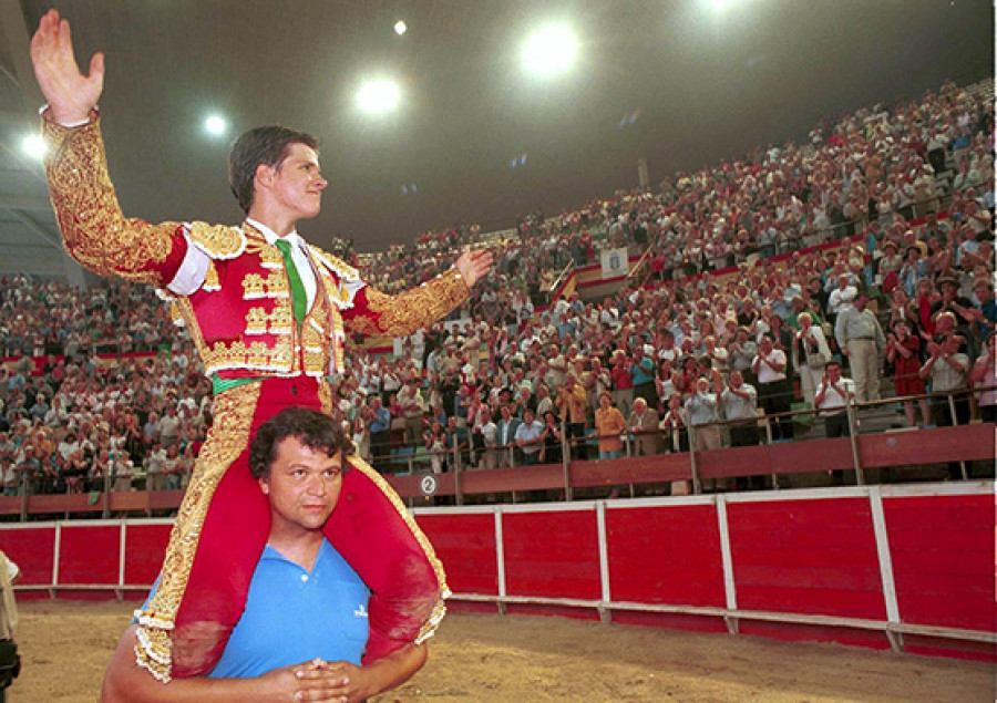 Hace 25 años | El Juli se convierte en el primer triunfador de la Feria de A Coruña