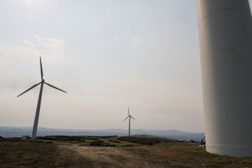 Palas de Rei (Lugo).- 19 sep (EFE).-Vista del parque eólico en la Sierra Careón, al sur de la provincia de Lugo, colindante con A Coruña. El sector eólico advierte de que Galicia sufre 