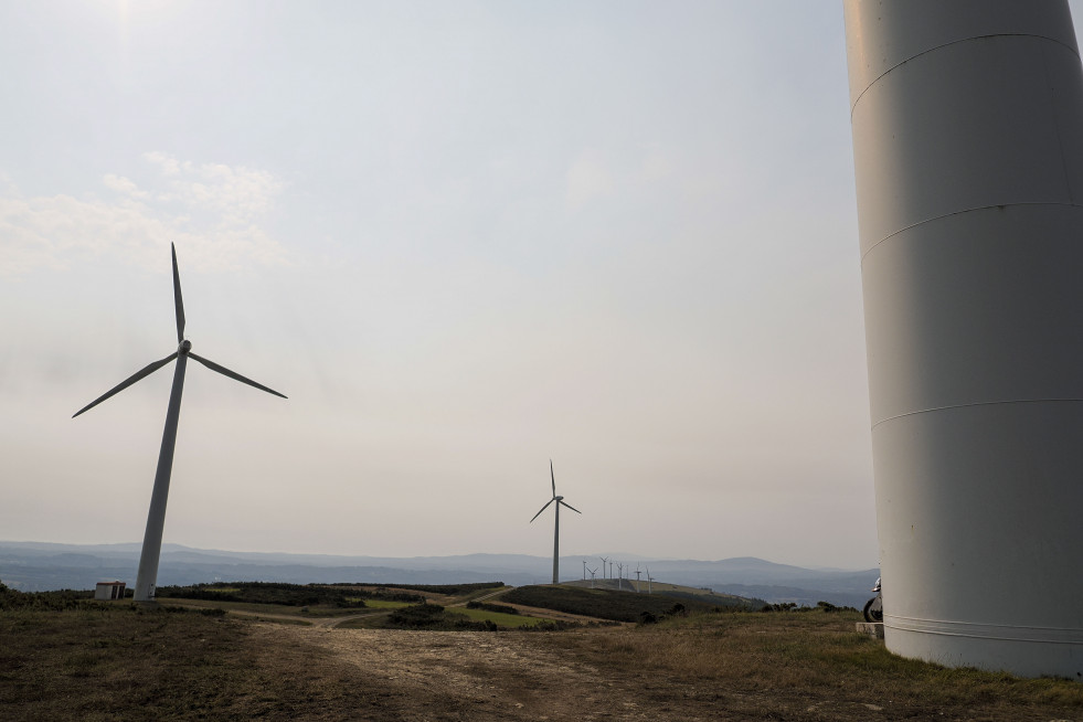 Palas de Rei (Lugo).- 19 sep (EFE).-Vista del parque eólico en la Sierra Careón, al sur de la provincia de Lugo, colindante con A Coruña. El sector eólico advierte de que Galicia sufre 