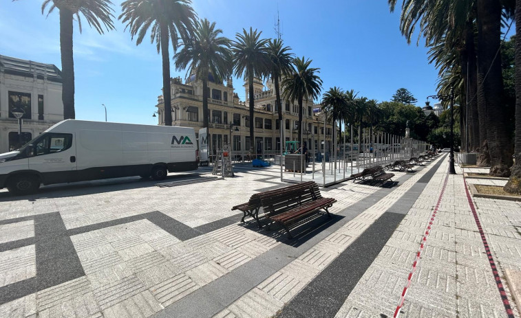 Méndez Núñez se sigue llenando: tras la feria del libro y Mostrart, ya toma forma Viñetas desde o Atlántico