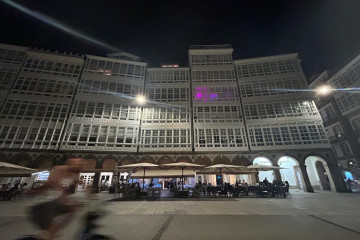 La casa morada de La Marina en A Coruña