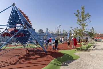 Nueva zona de ocio infantil en A Silva  (2)