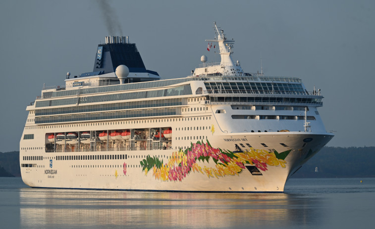 De oca en oca y repito porque me toca: el Norwegian Sky no se cansa de volver a A Coruña