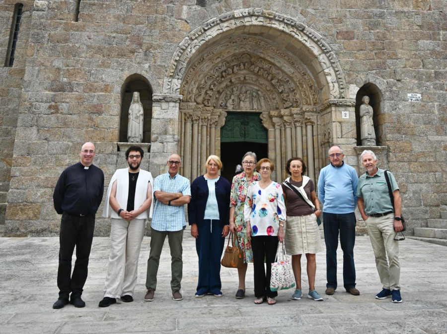 Los ‘angeles custodios’ de Betanzos: así cuidan y mantienen vivas O Azougue y Santiago