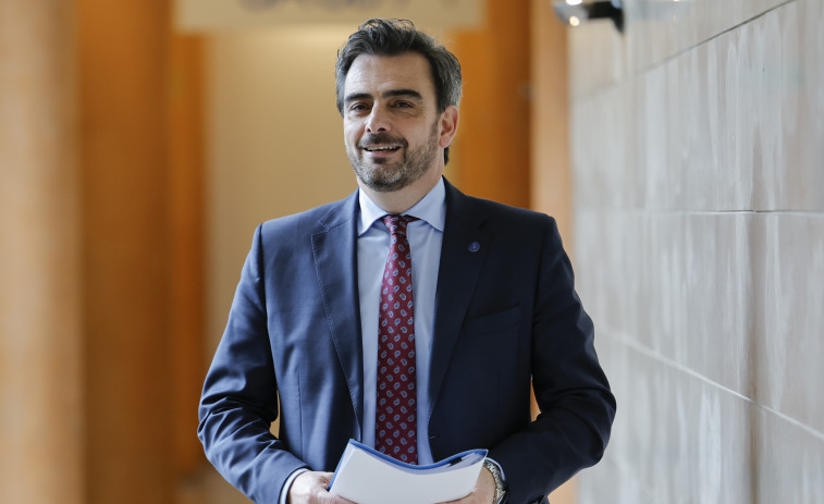 A Xunta modifica a estrutura de Presidencia para asumir as competencias de aeródromos