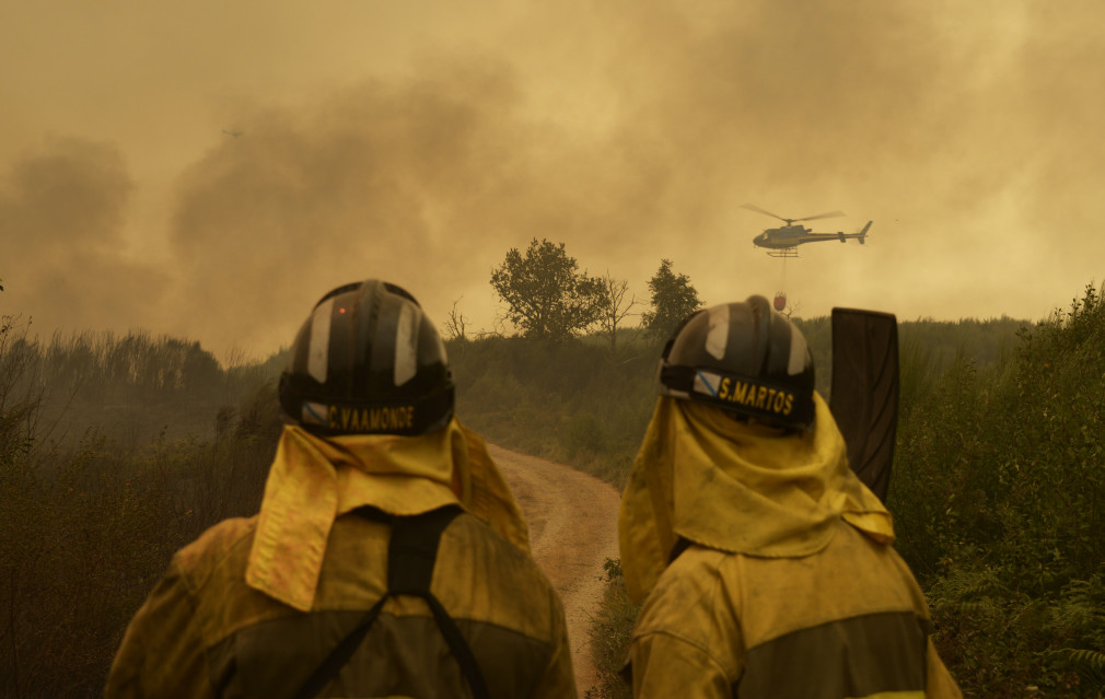 El incendio de Chandrexa de Queixa ya es el más grande en la historia de Galicia con 16.000 hectáreas quemadas