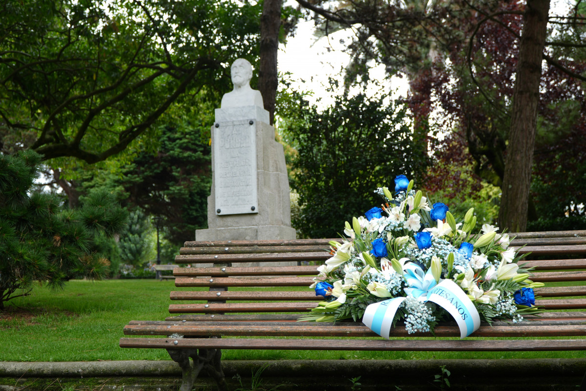 Celebraciu00f3n del centenario del busto de Pondal en A Coruu00f1a (1)
