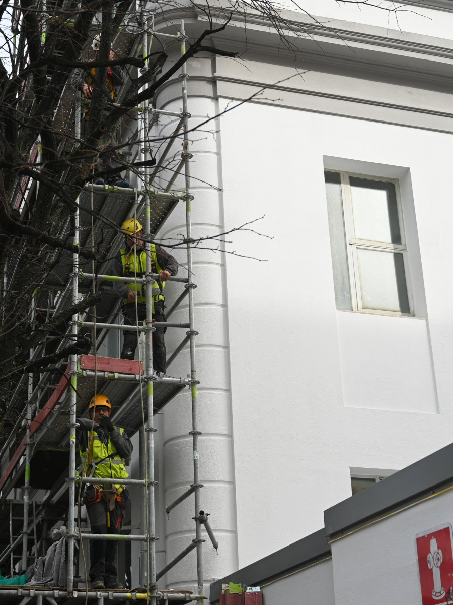 El paro en la construcción se estabiliza en torno a las 700 personas pese a la demanda de trabajadores