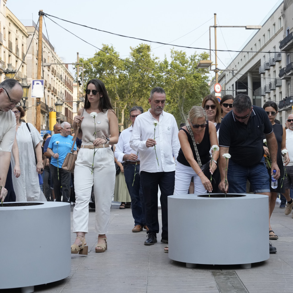 Barcelona homenajea a las víctimas del atentado terrorista del 17A