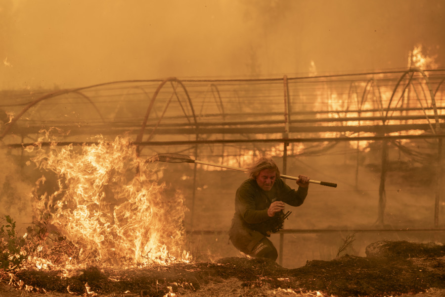 CaixaBank activa un plan de medidas de apoyo por valor de 40 millones de euros para los afectados por los incendios de Galicia