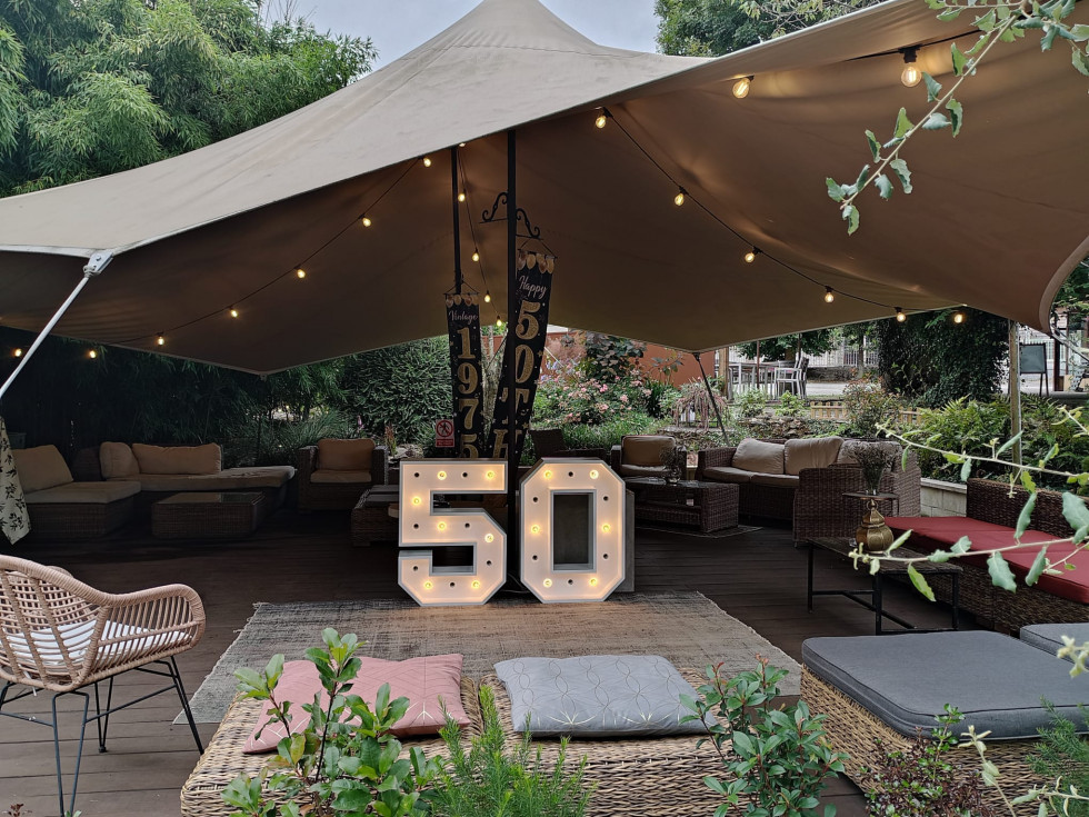 Celebración de un 50 cumpleaños en Bambú