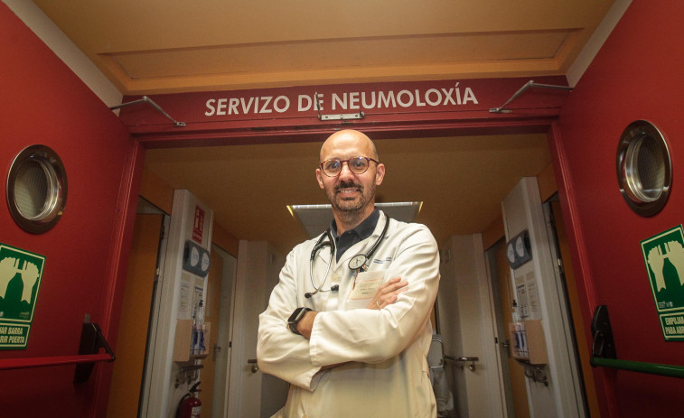 A Coruña llega al pico de casos de covid en pleno agosto: el motivo por el que ataca en estas fechas