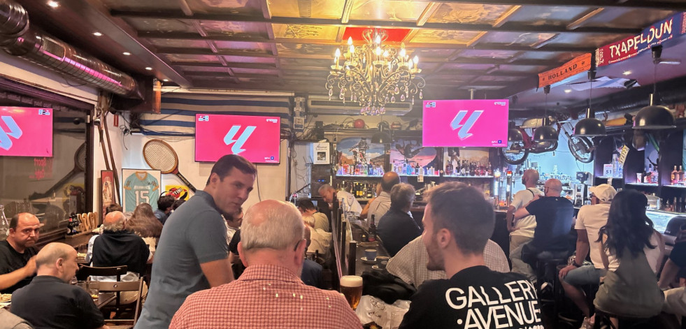 Deportivistas y madridistas le alegran la cara a los empresarios de A Coruña
