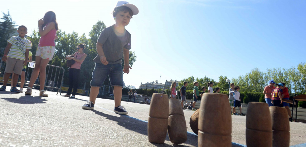 Jornada de actividades infantiles y música este domingo en la plaza Pablo Iglesias