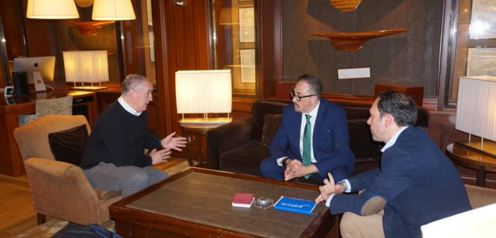 El PP exige diálogo con el sector hotelero ante la 