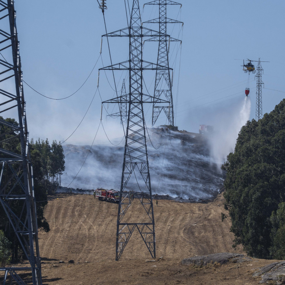 Un incendio activa las alarmas en Novo Mesoiro