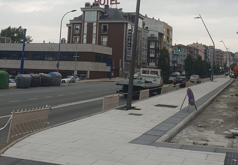 Culleredo moderniza el alumbrado de la avenida de Fonteculler con tecnología LED