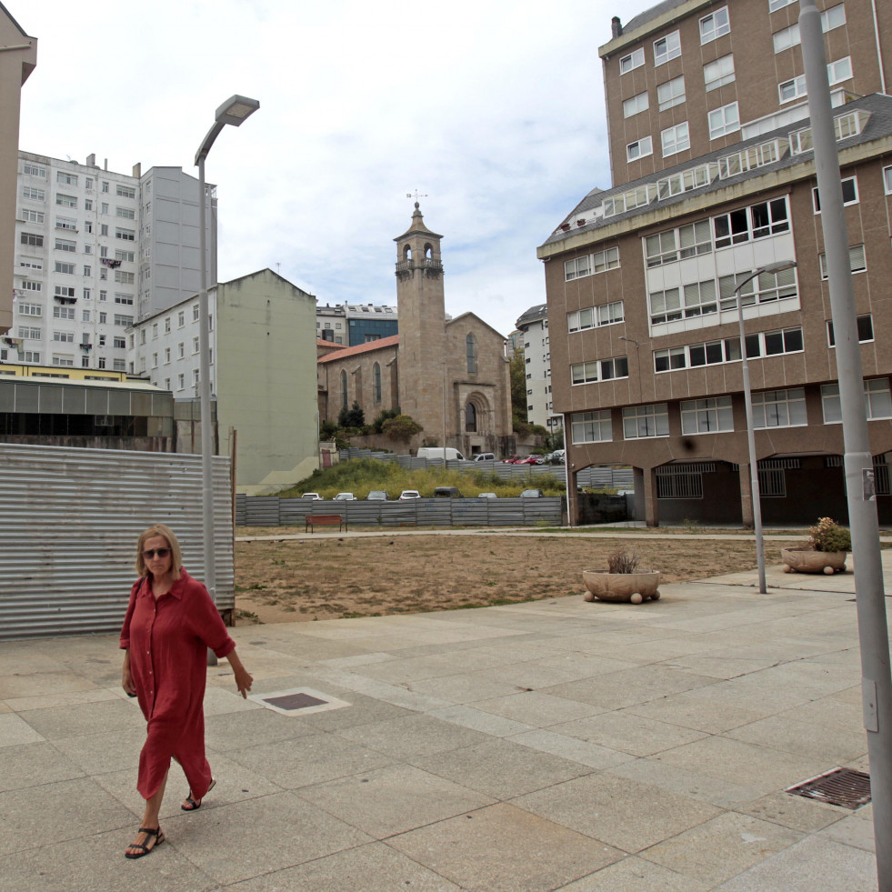 La plaza de A Coruña que se va construyendo a plazos