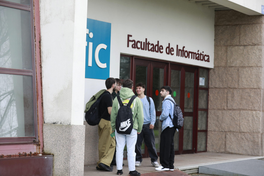 La Xunta ofrece 2.500 euros a una veintena de estudiantes de la UDC