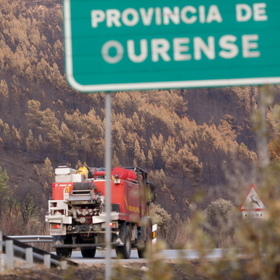 La UME despliega 22 patrullas en Ourense en misiones de vigilancia y presencia en incendios